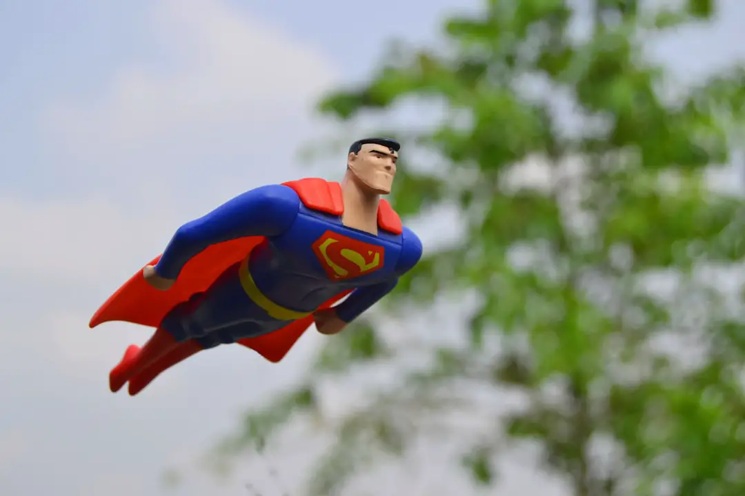 Superman vola oltre i 600 milioni ma il genere resta in difficoltà