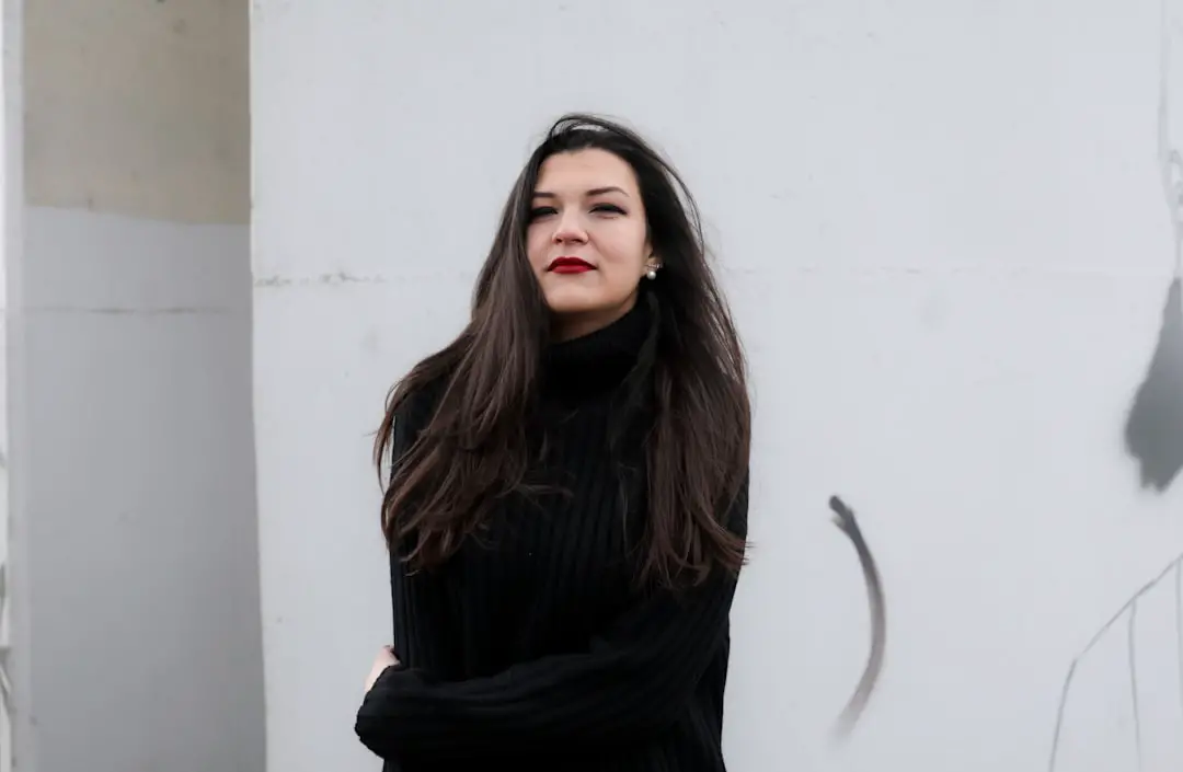 Emanuela Fanelli, da attrice a madrina della Mostra del Cinema di Venezia: la sua carriera
