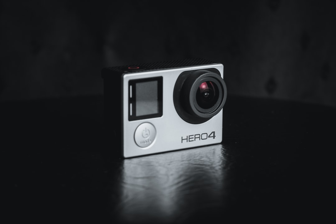 Epson EH-LS9000, arriva un proiettore home-cinema 4K ‘low budget’