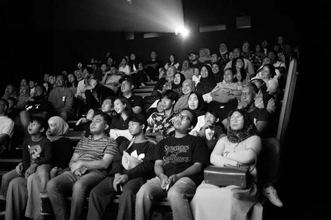 Holofiction, la Shoah e il cinema: la recensione del film